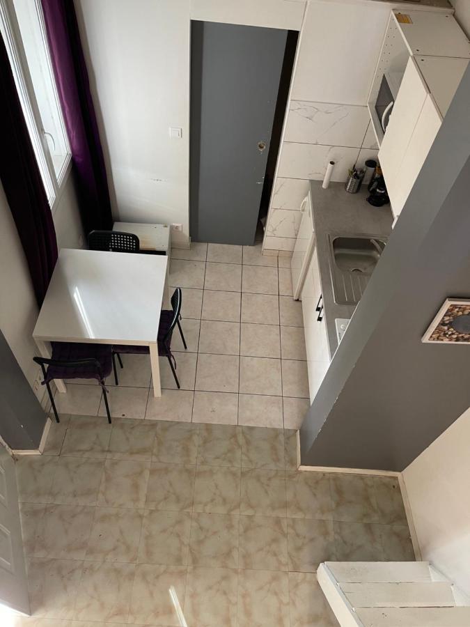 Petit Duplex Gare Saint-Roch Lägenhet Montpellier Exteriör bild